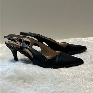 Lifestride Slingback pumps